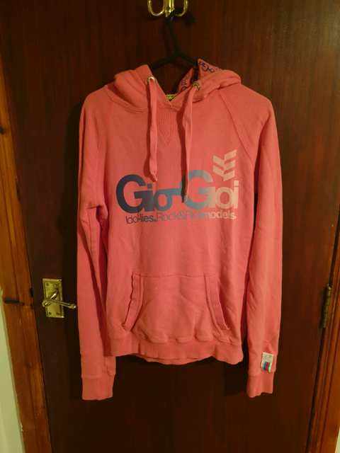 gio goi hoodie